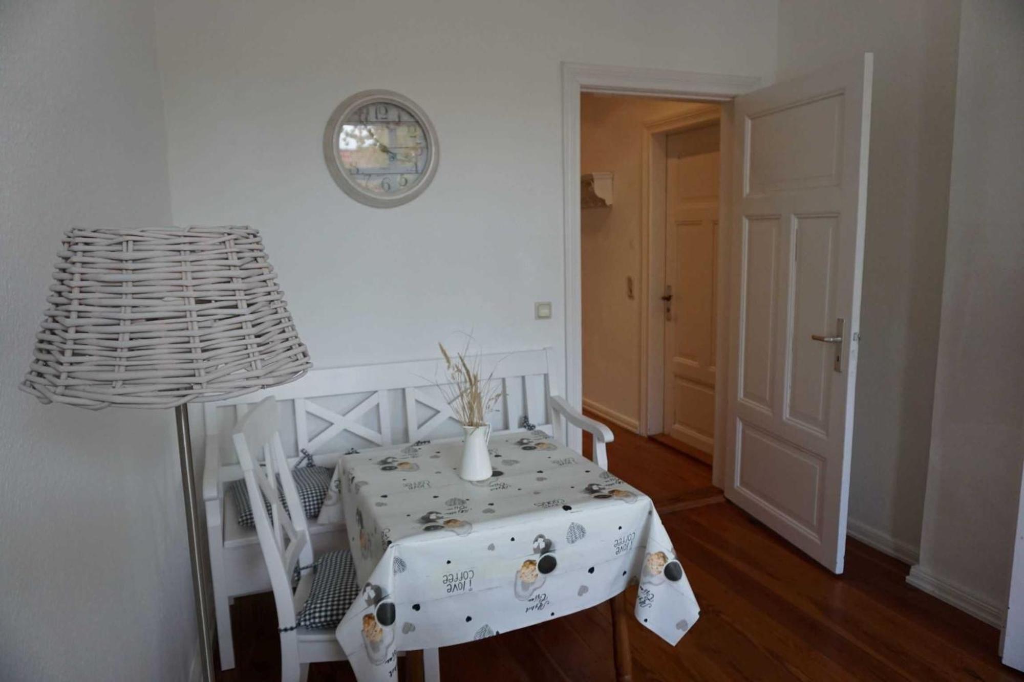 - Warnemünde - Objekt 89523 *